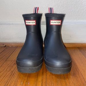 Hunter Boots - Play Short